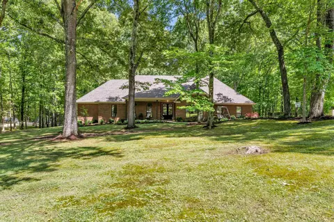 400 Great Oaks Rd, Eads, TN 38028