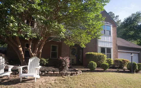 6837 Stornaway Dr, Memphis, TN 38119