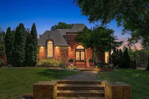 3318 Clubhill Dr, Memphis, TN 38125