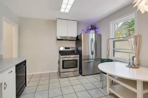 Kitchen - 752 Watson St, Memphis, TN 38111 photo 3 of 3
