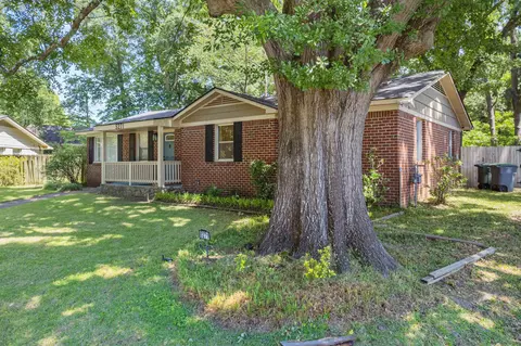 5271 Princeton Rd, Memphis, TN 38120