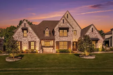 3921 Potter Woods Cv S, Lakeland, TN 38002
