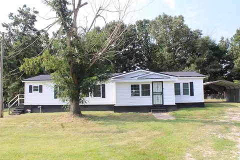 1660 Candy Owens Rd, Moscow, TN 38057