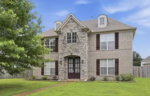1146 Averett Dr, Cordova, TN 38018