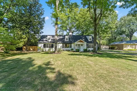 Exterior - 386 Erwin Dr, Memphis, TN 38117 photo 2 of 11