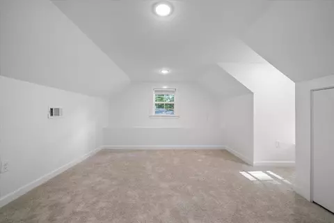 Bedroom - 386 Erwin Dr, Memphis, TN 38117 photo 3 of 3