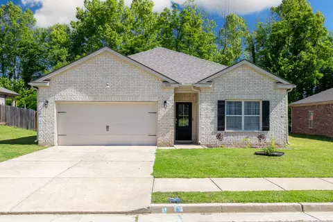 5132 Shellback Dr, Millington, TN 38053
