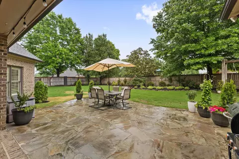 1644 Brackenshire Ln, Collierville, TN 38017