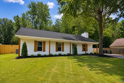 2467 Flowering Tree Dr, Bartlett, TN 38134