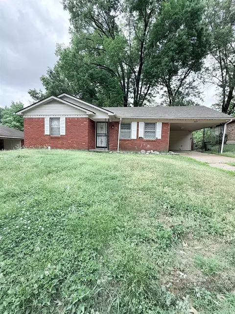 2077 Willow Wood Ave, Memphis, TN 38127