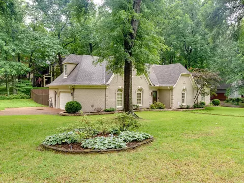 Exterior - 791 N Tree Dr, Collierville, TN 38017 photo 4 of 4