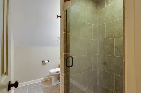 Bath - 791 N Tree Dr, Collierville, TN 38017 photo 3 of 3