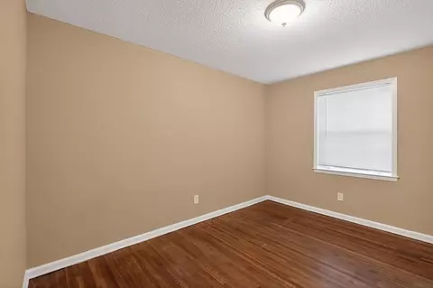 Bedroom - 2015 E Holmes Rd, Memphis, TN 38116 photo 1 of 6