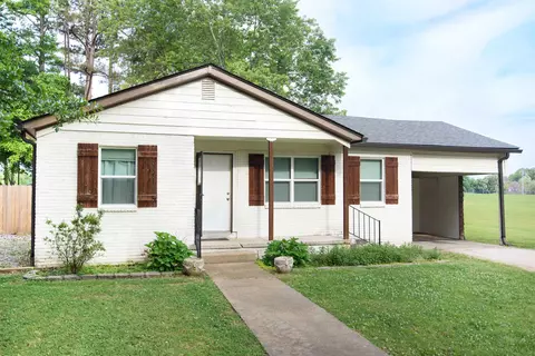 220 Third St, Rossville, TN 38066