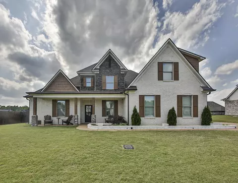 173 Catalpa Cv, Atoka, TN 38004