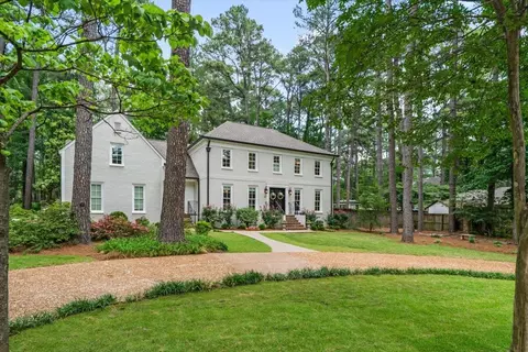 8300 Beekman Pl, Germantown, TN 38139