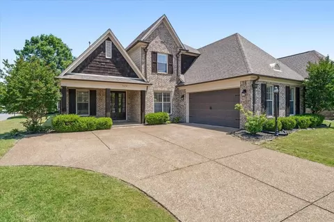 9674 Woodland Creek Ln, Cordova, TN 38018