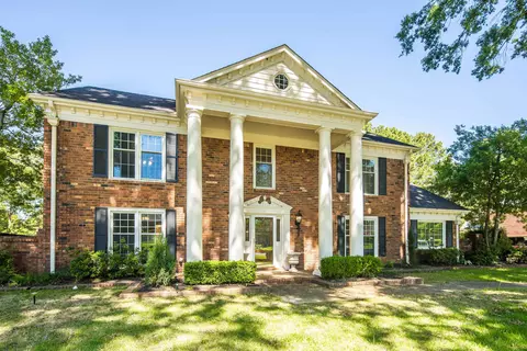 2243 W Glenalden Dr, Germantown, TN 38139