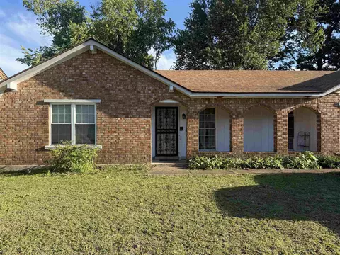 5753 E Antwerp Ave E, Memphis, TN 38135