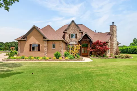 2620 Preakness Pl, Eads, TN 38028