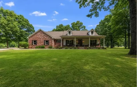 815 Glade Springs Dr, Somerville, TN 38068