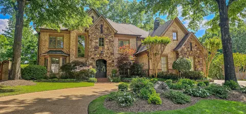 10049 Avent Ridge Cv, Collierville, TN 38017