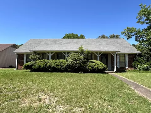 6288 Rockledge Dr, Bartlett, TN 38135