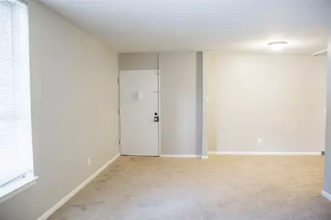 91 N Belvedere Blvd #16, Memphis, TN 38104