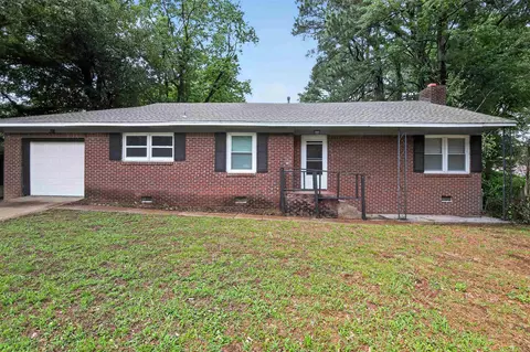 Exterior - 318 E Raines Rd, Memphis, TN 38109 photo 7 of 9