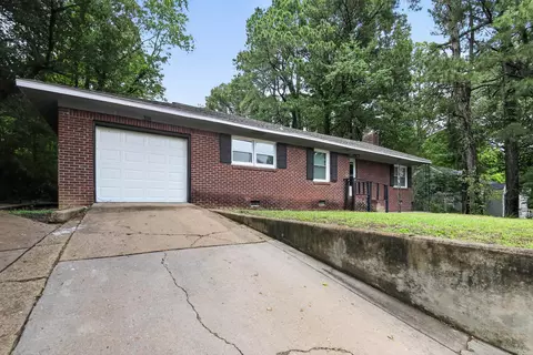 Exterior - 318 E Raines Rd, Memphis, TN 38109 photo 5 of 9