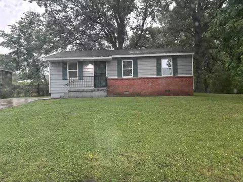 947 Ledbetter Ave, Memphis, TN 38109
