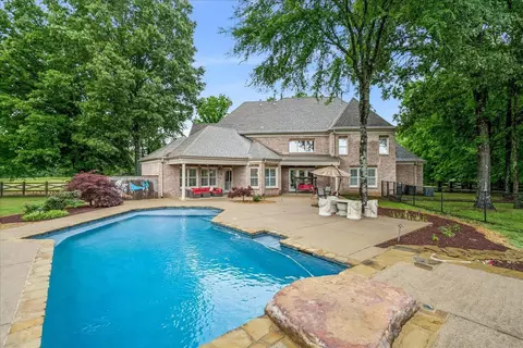 Exterior - 1875 Canadaville Loop, Eads, TN 38028 photo 5 of 11