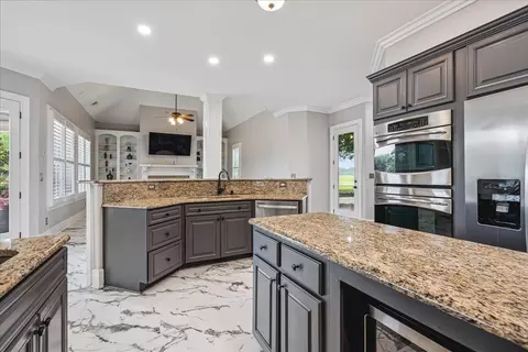 Kitchen - 1875 Canadaville Loop, Eads, TN 38028 photo 2 of 3