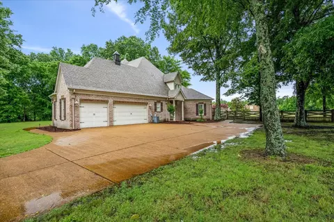 Exterior - 1875 Canadaville Loop, Eads, TN 38028 photo 4 of 11