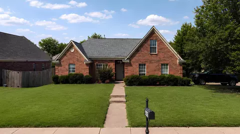 9943 Piney Ridge Cv, Olive Branch, MS 38654