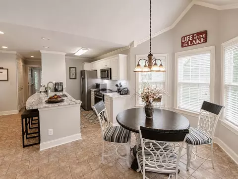 Dining - 29 Tamara Trl, Iuka, MS 38852 photo 1 of 2