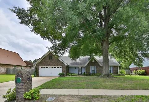 4629 Cedar Hills Dr, Millington, TN 38053