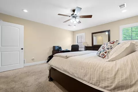 Bedroom - 1586 Mckenas Way Cv, Hernando, MS 38632 photo 8 of 8