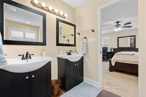 Bath - 1586 Mckenas Way Cv, Hernando, MS 38632 photo 3 of 3