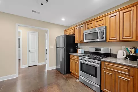 Entry Way - 1586 Mckenas Way Cv, Hernando, MS 38632 photo 5 of 5
