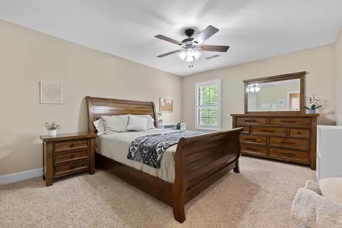 Bedroom - 1586 Mckenas Way Cv, Hernando, MS 38632 photo 3 of 8