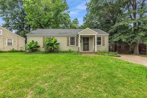1013 Waring Rd, Memphis, TN 38122