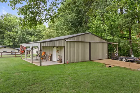 Exterior - 4500 Drummonds Rd, Drummonds, TN 38023 photo 7 of 11