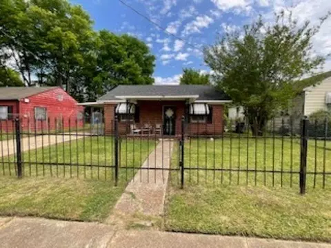 738 Glankler St, Memphis, TN 38112