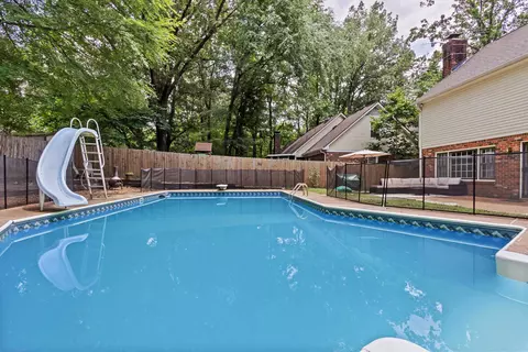 134 Walnut Creek Rd, Memphis, TN 38018
