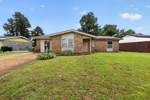 645 Parkrose Rd, Memphis, TN 38109