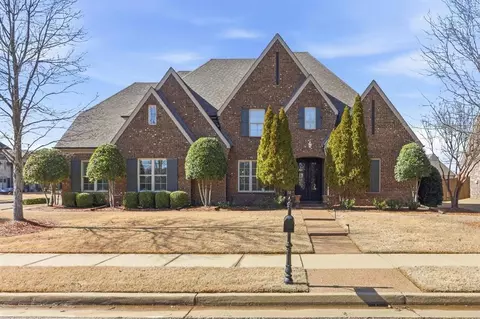 1301 Conser St, Collierville, TN 38017