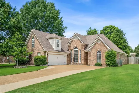 30 Blackhill Cv, Oakland, TN 38060