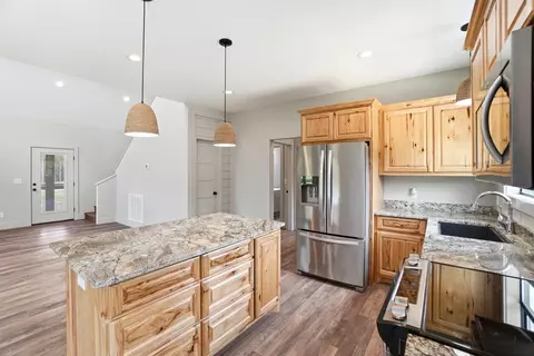 Kitchen - 1318 Snowdown Rd, Iuka, MS 38852 photo 2 of 4
