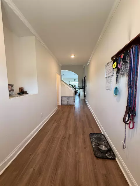 Entry Way - 2120 Crowne Heights Dr, Newbern, TN 38059 photo 4 of 4